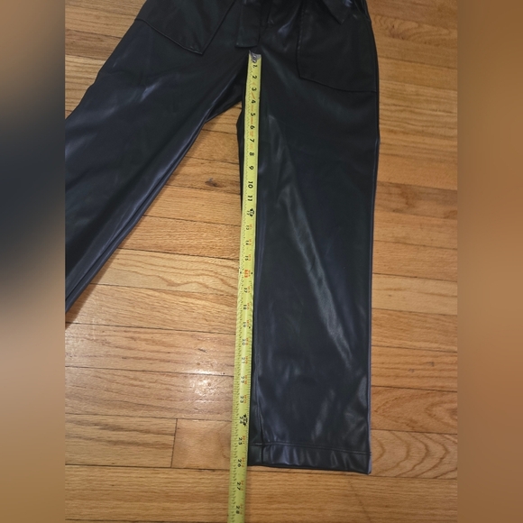 Who What Wear Black High-Waisted Faux Leather Trousers with Tie Waist EUC Size 2 - Picture 12 of 14